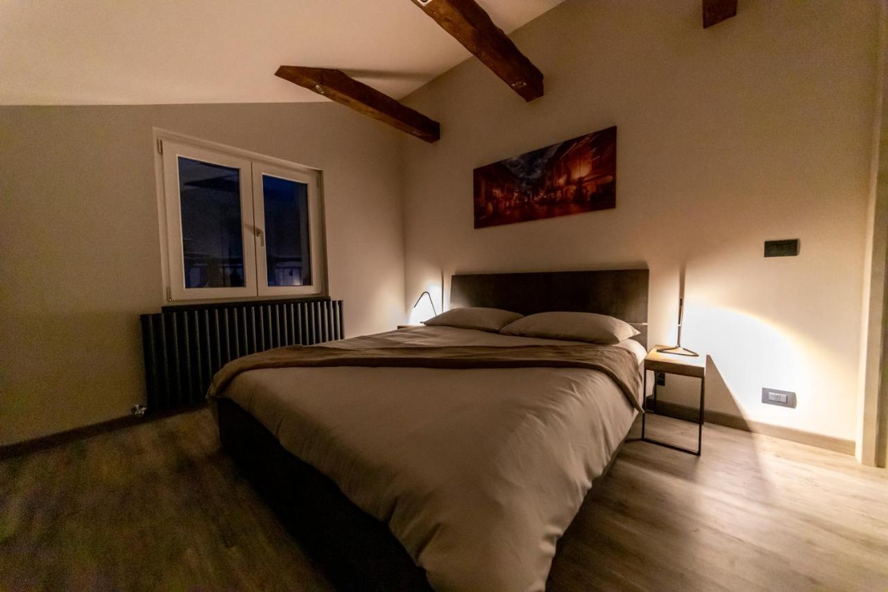 Panoramic Penthouse In The Historical Center Apartment Домодосола Екстериор снимка